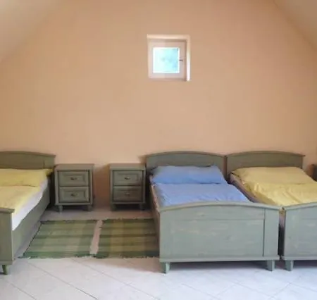 Holiday home Theodora-kert Panzio *
